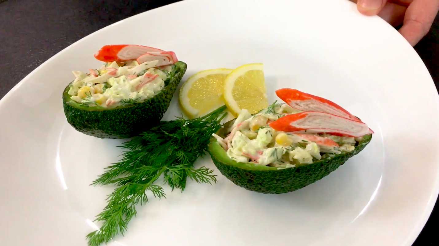 Крабовый салат с авокадо-Шаг 9