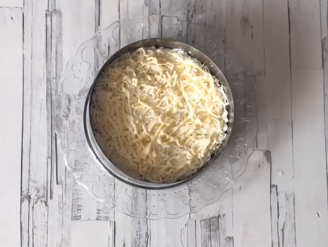 Селедка под шубой с плавленым сыром-Шаг 5