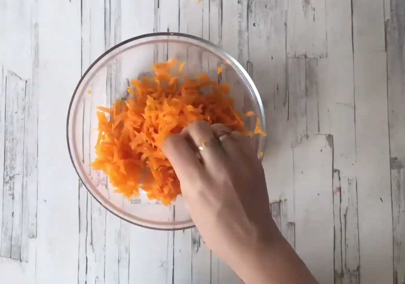 Селедка под шубой с плавленым сыром-Шаг 1