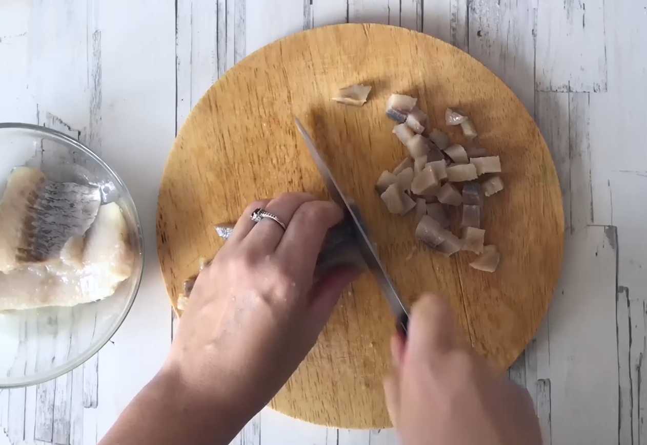 Селедка под шубой с плавленым сыром-Шаг 2