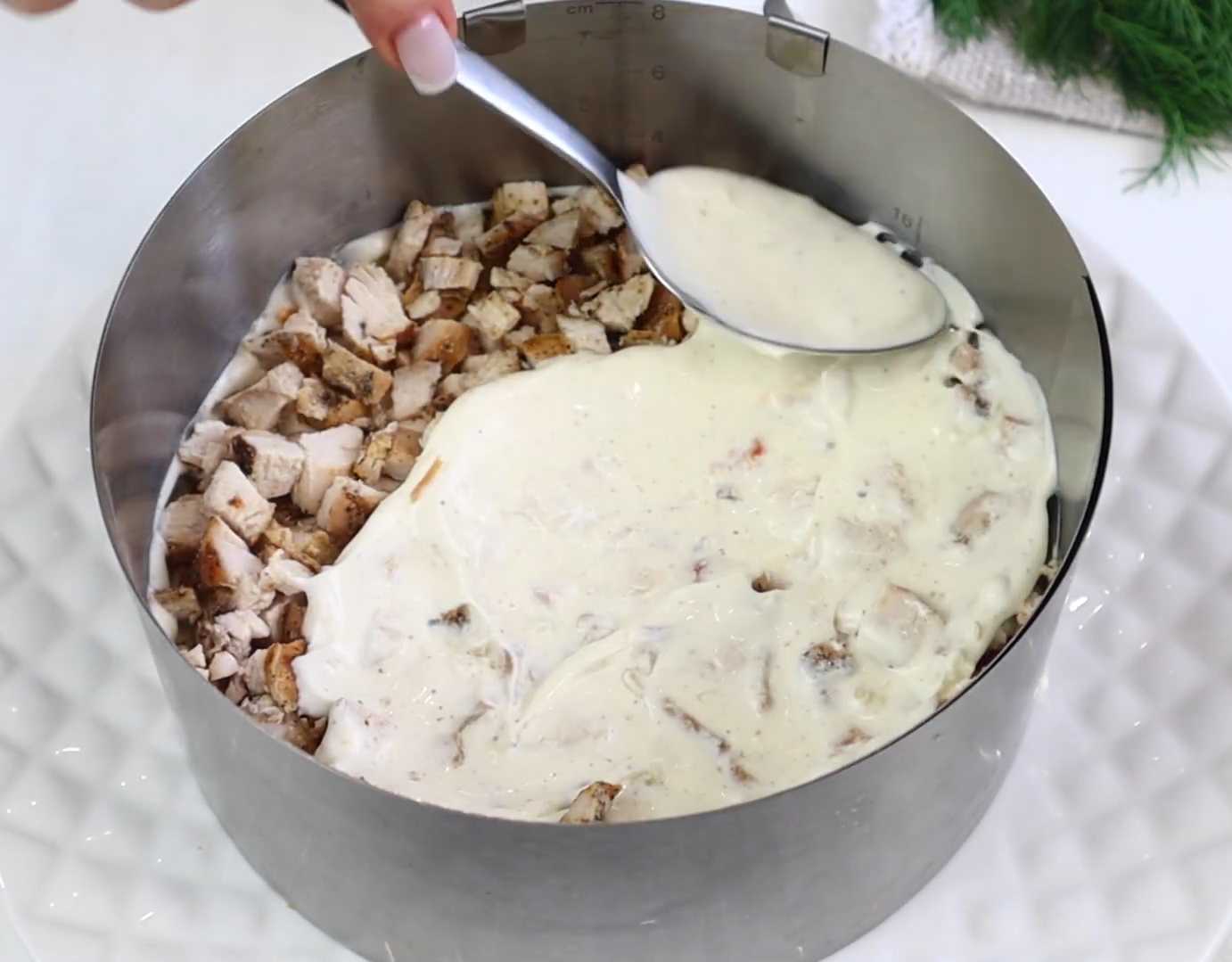 Селедка под шубой с курицей-Шаг 5