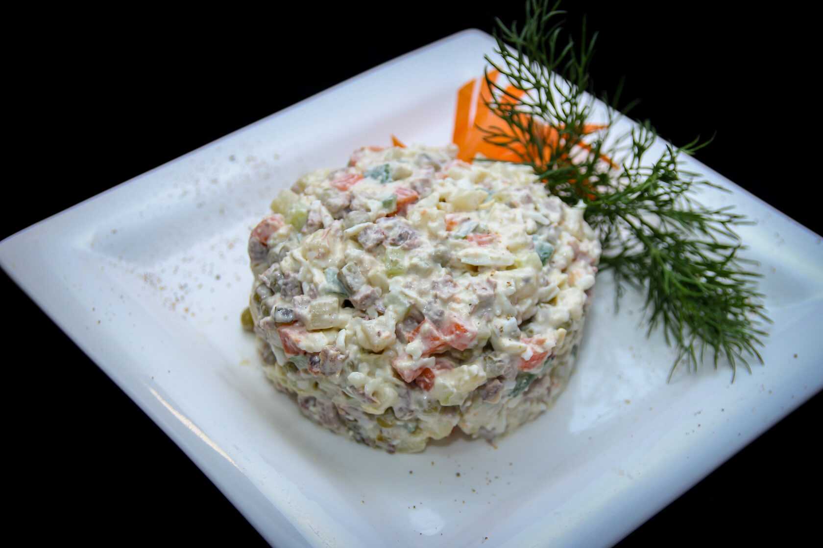 Оливье со свиным языком-Шаг 9