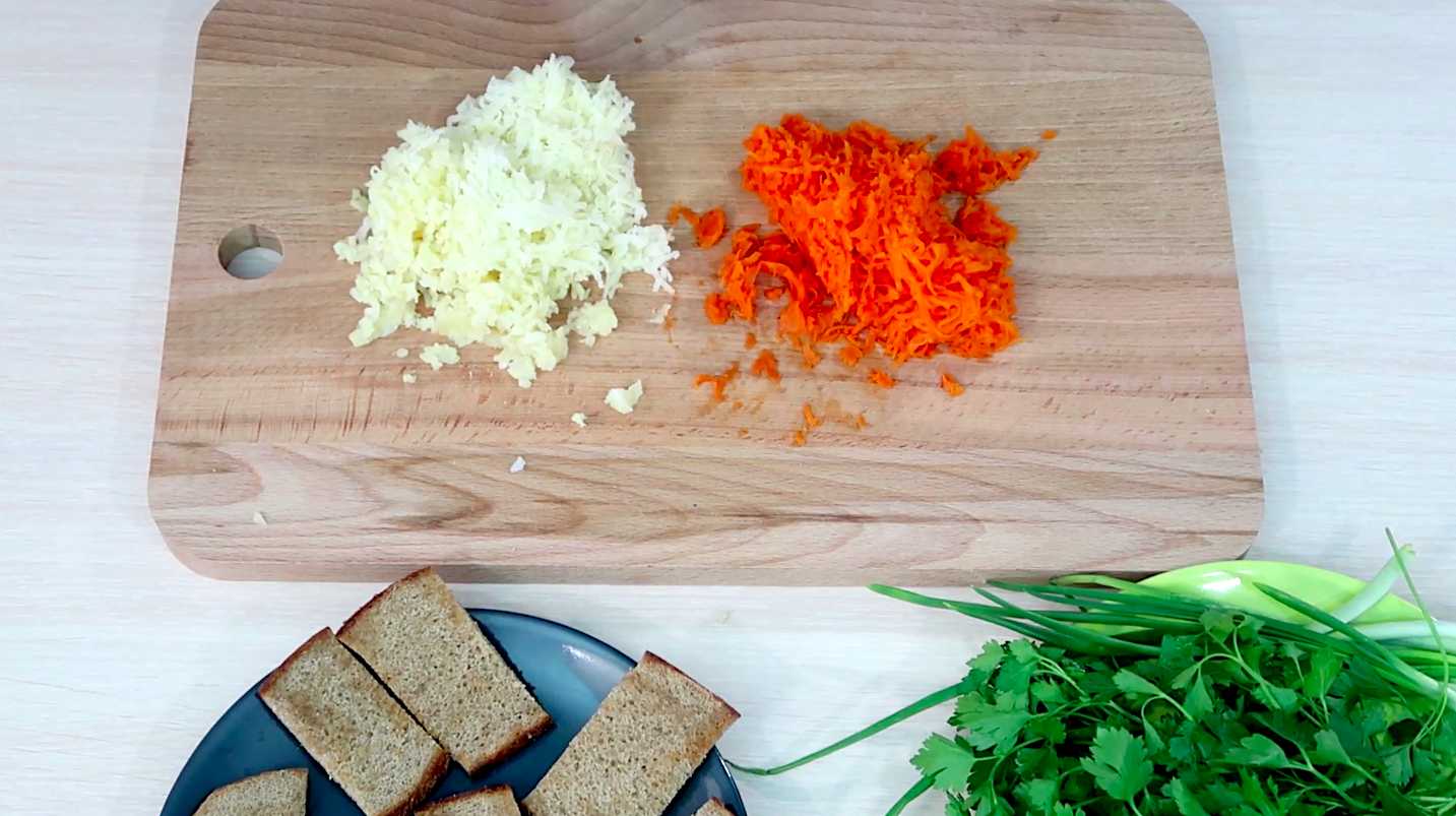 Бутерброды с селедкой под шубой-Шаг 1