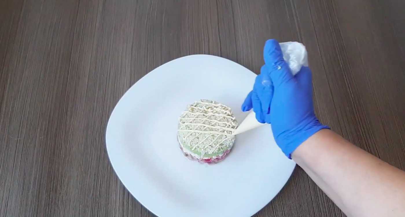 Селедка под шубой без свеклы-Шаг 8