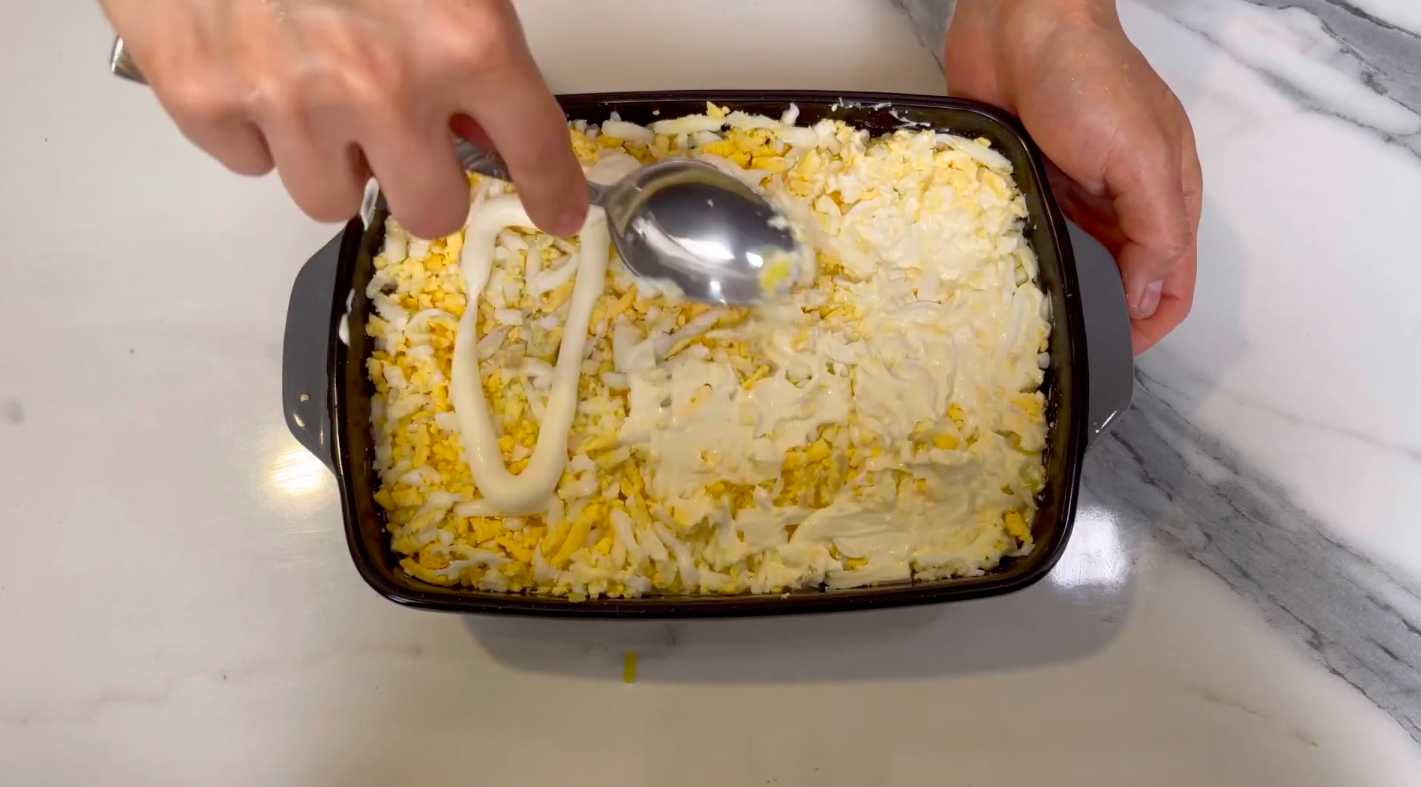 Селедка под шубой по советскому рецепту-Шаг 5