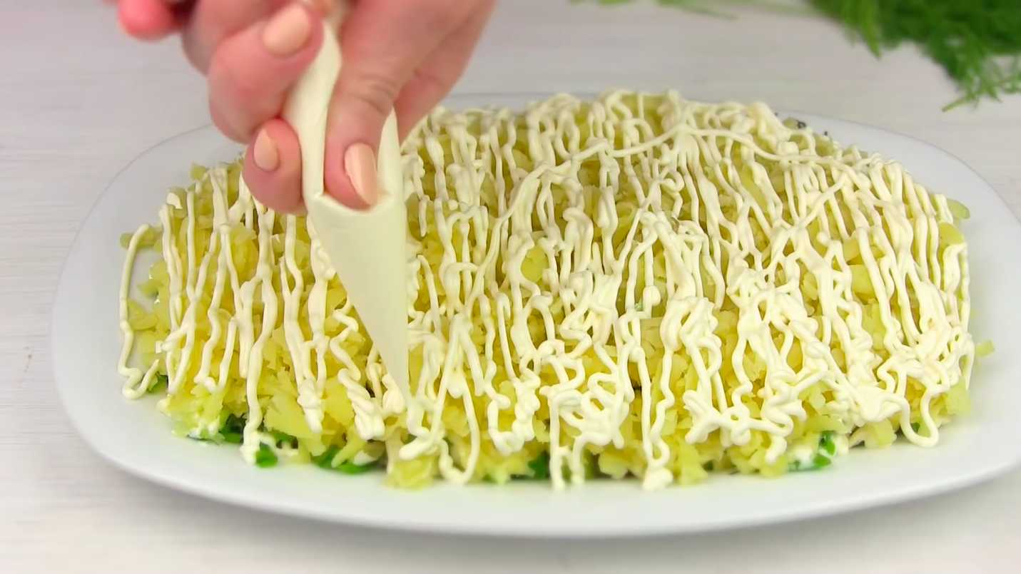 Селедка под шубой со свежим огурцом-Шаг 6