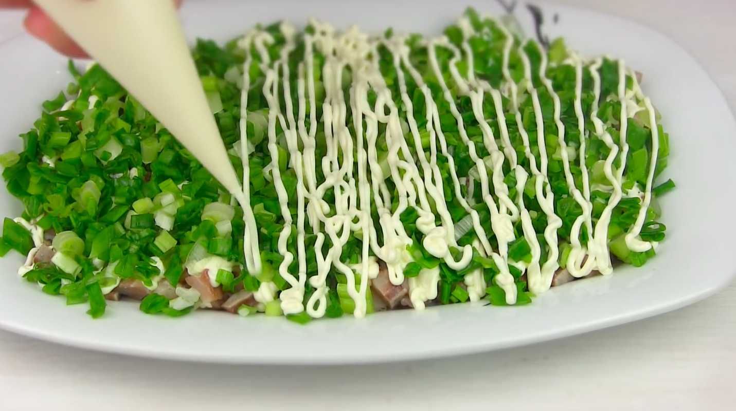 Селедка под шубой со свежим огурцом-Шаг 4