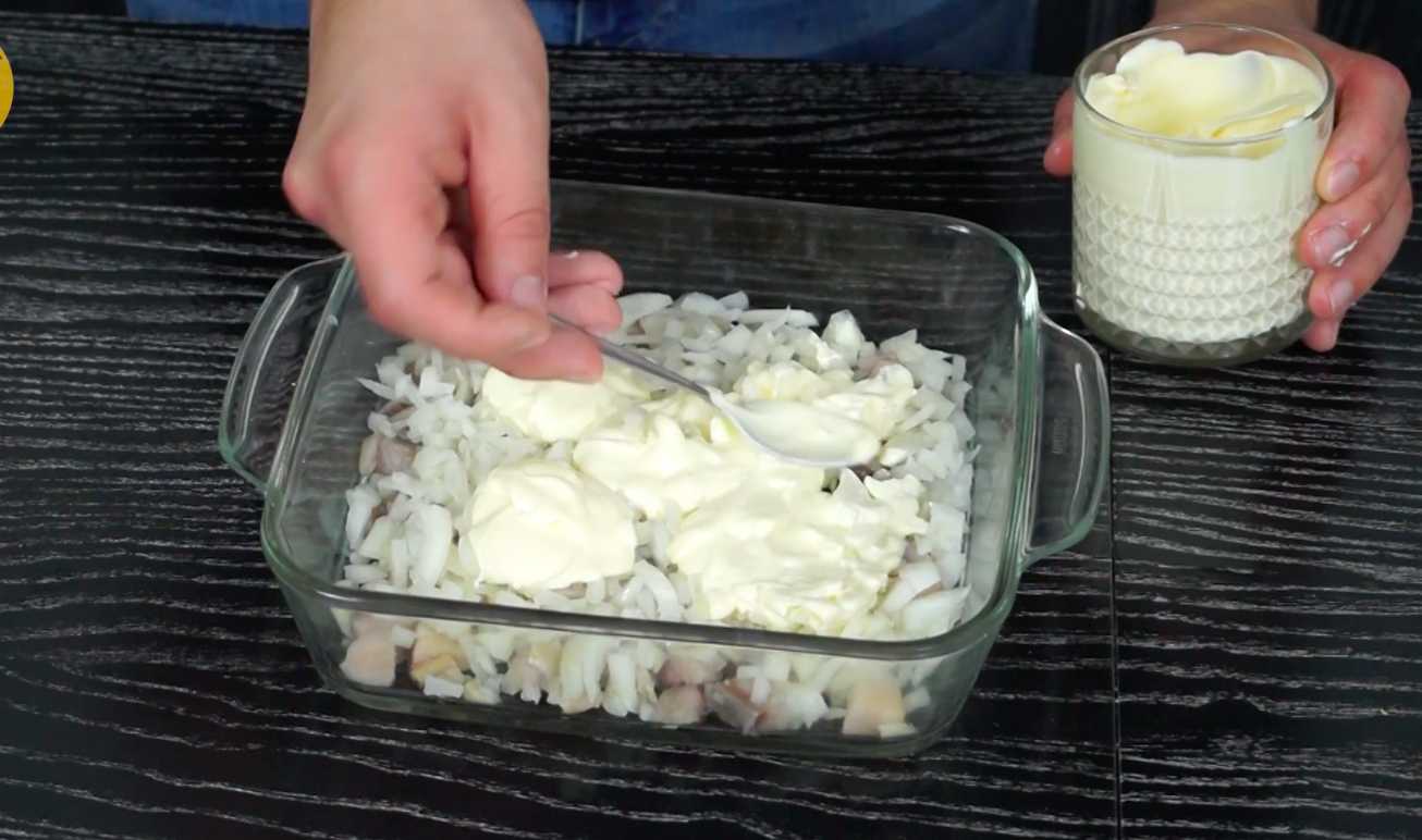 Селедка под шубой с яблоком-Шаг 3