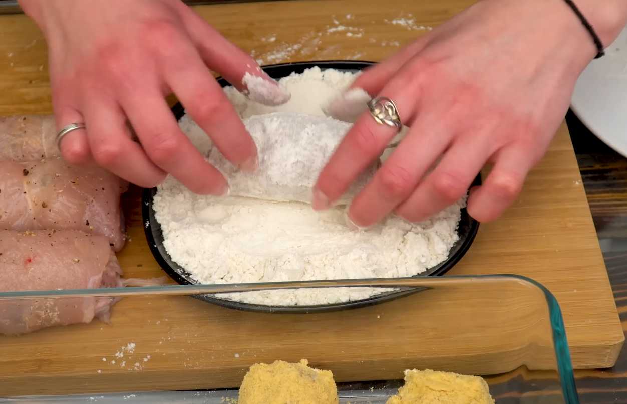 Куриные рулетики с черносливом-Шаг 10