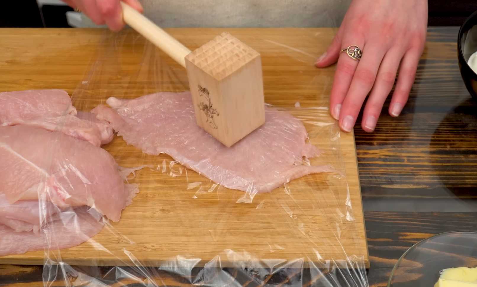 Куриные рулетики с черносливом-Шаг 2