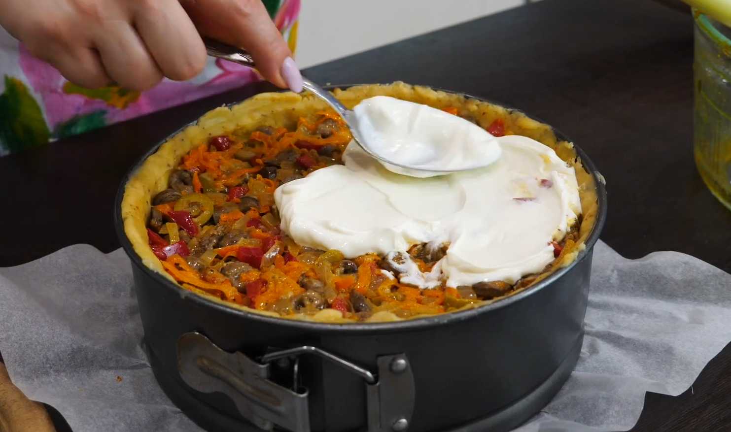 Пирог с куриными сердечками-Шаг 12