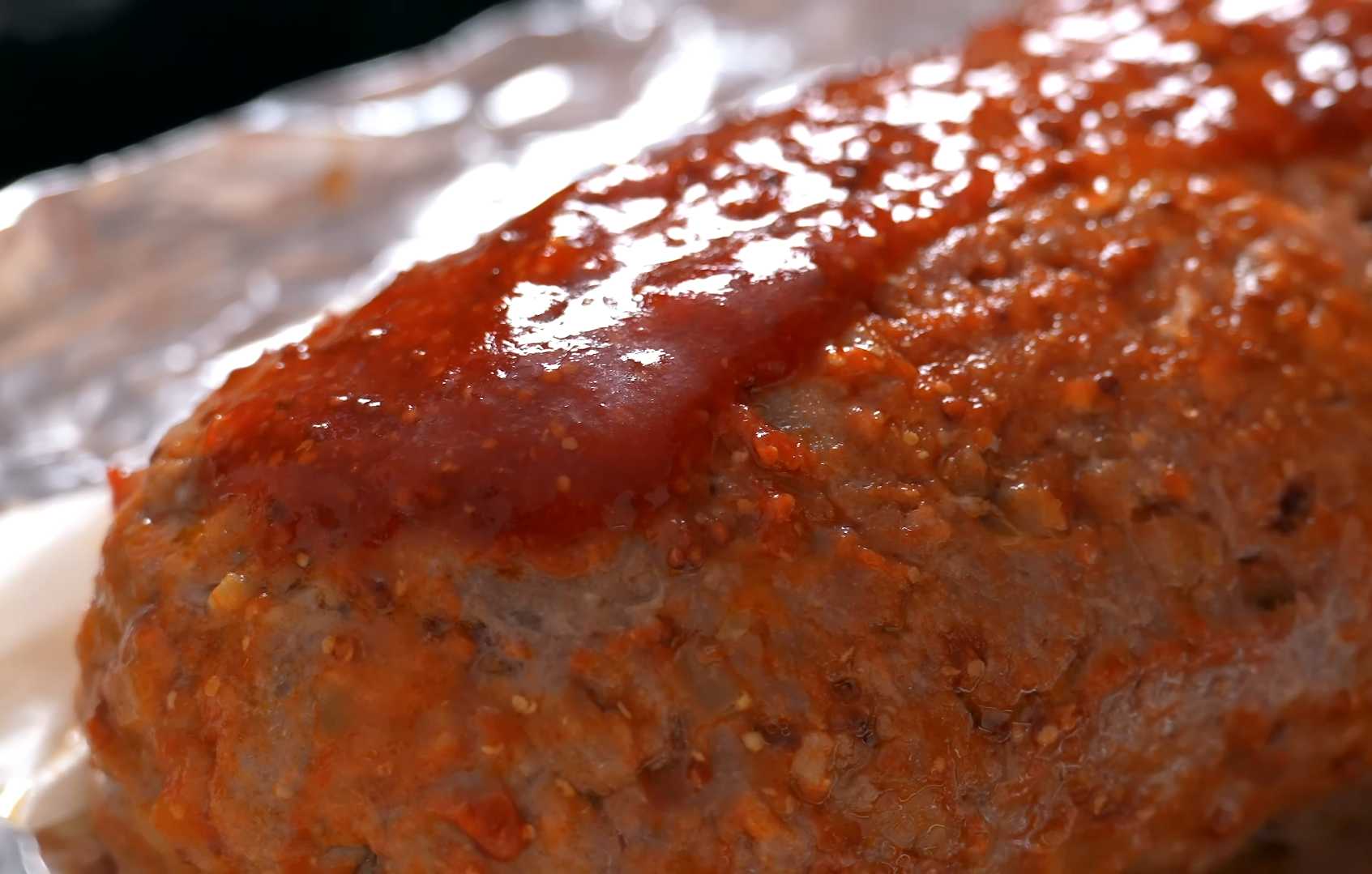 Рулет из фарша с грибами и сыром-Шаг 14