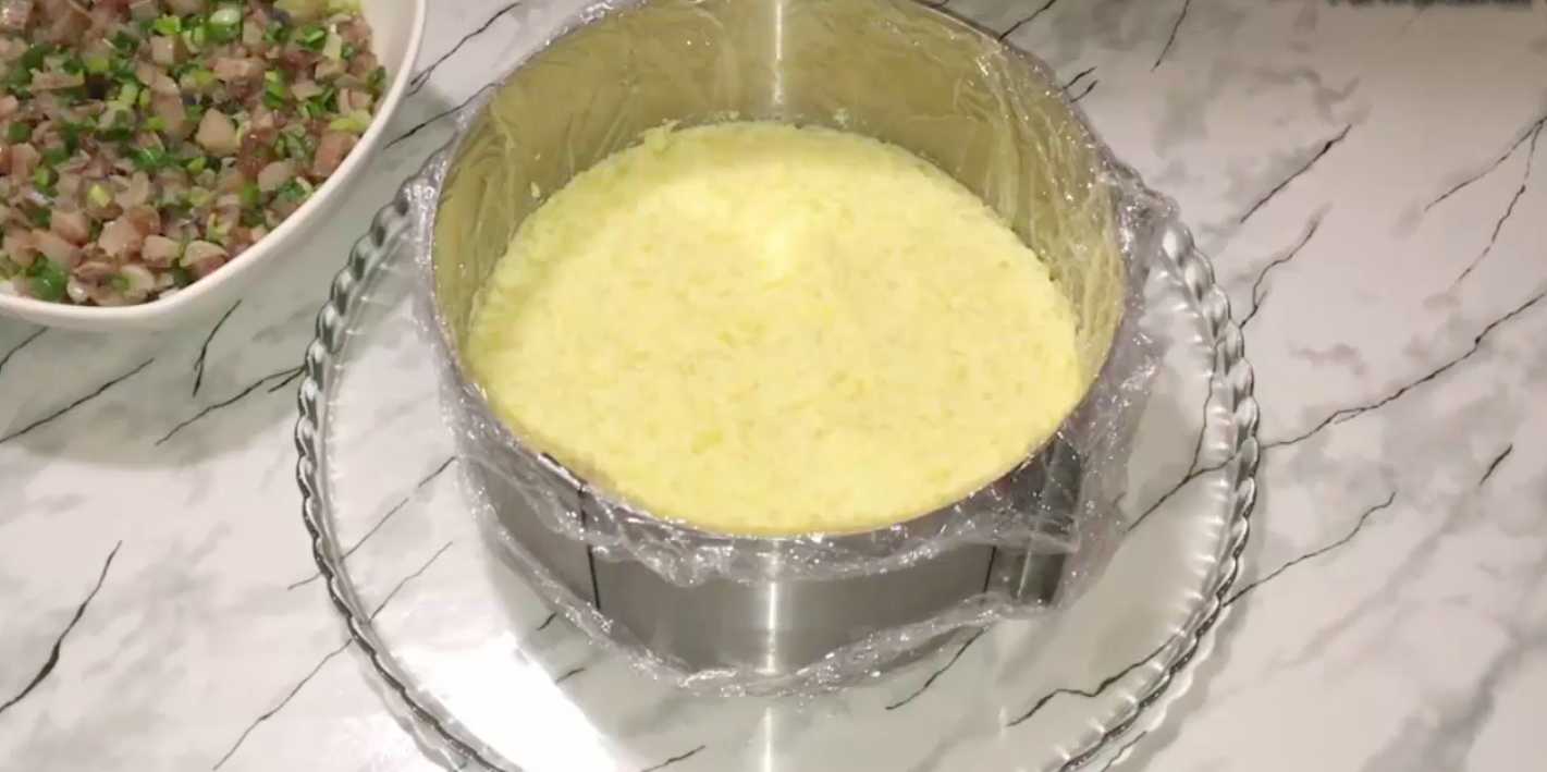 Торт-салат Селедка под шубой-Шаг 6