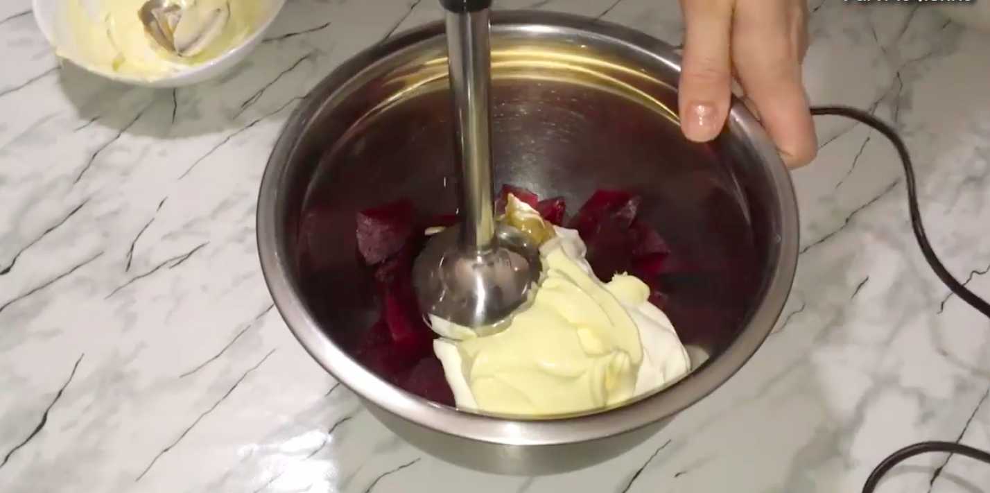 Торт-салат Селедка под шубой-Шаг 11