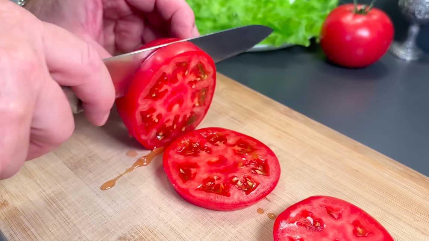 Томатные мини-кексы с яичной начинкой-Шаг 4