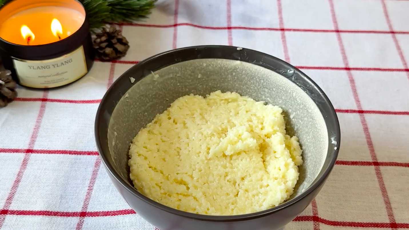 Новогодние суши-кексы в виде снеговиков-Шаг 1