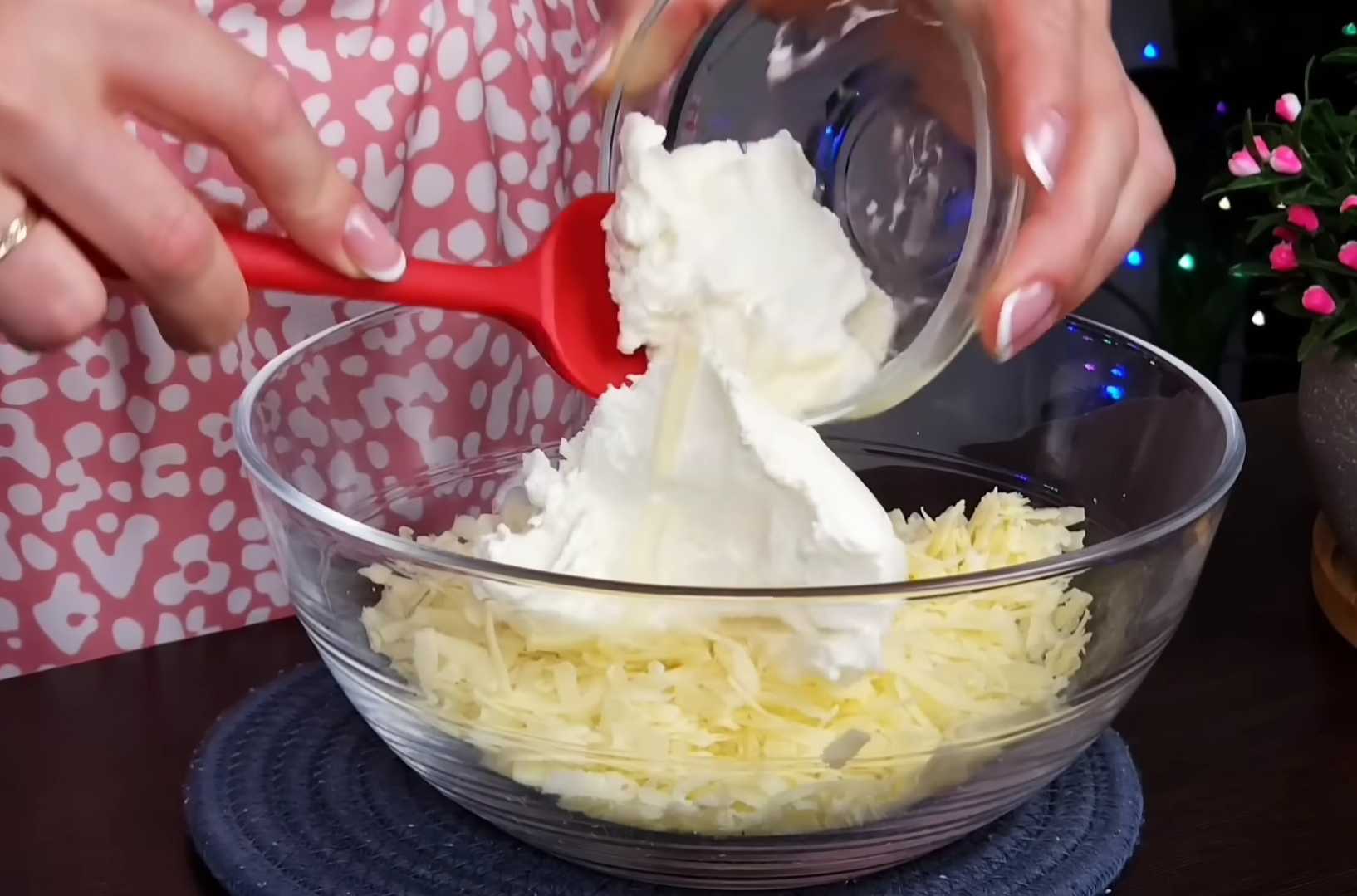 Мясной рулет с сыром и овощами в беконе-Шаг 9