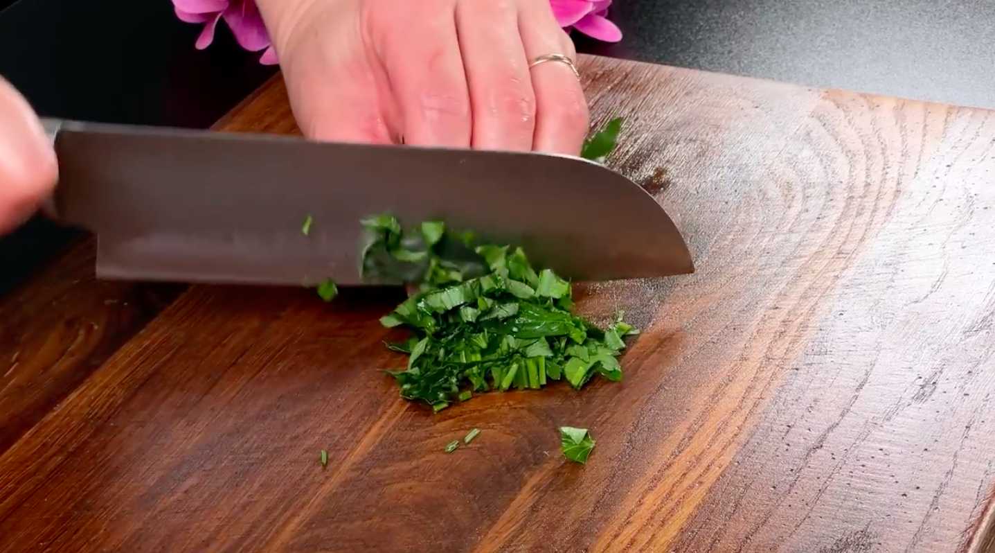 Традиционные картофельные рулетики с мясной начинкой-Шаг 5