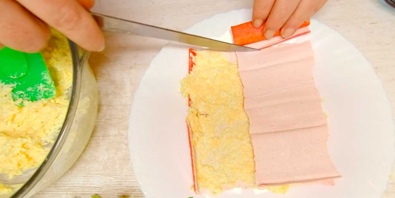 Торт-салат из крабовых палочек-Шаг 7