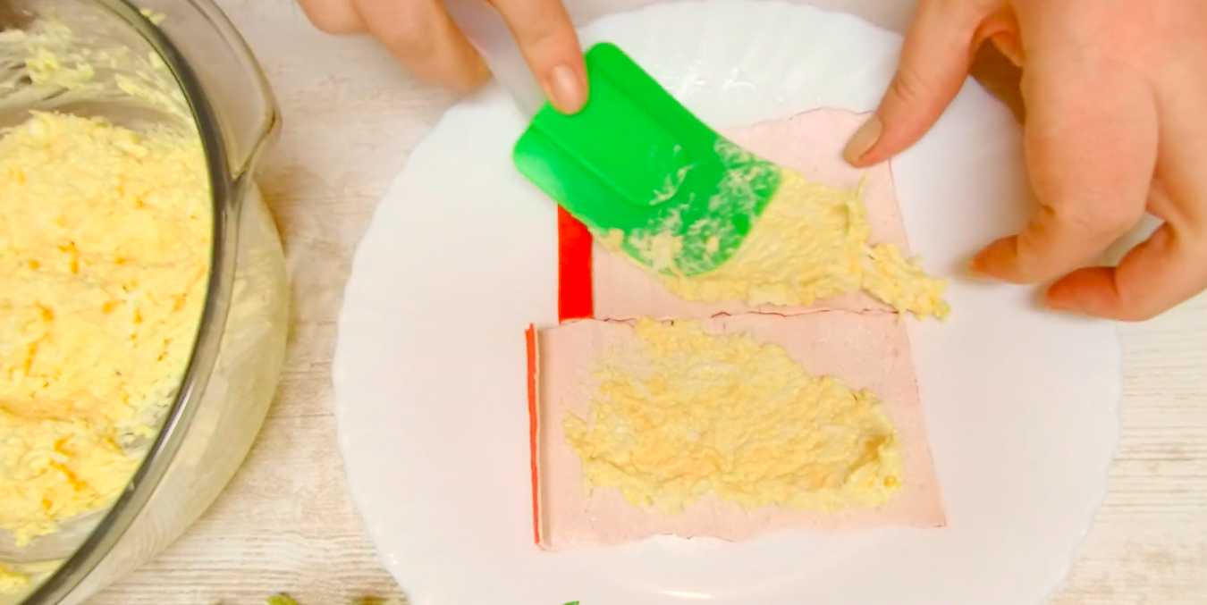 Торт-салат из крабовых палочек-Шаг 6