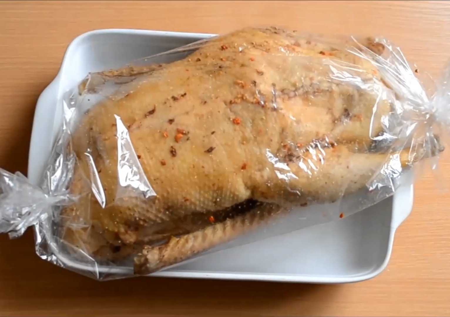 Гусь фаршированный гречкой-Шаг 6