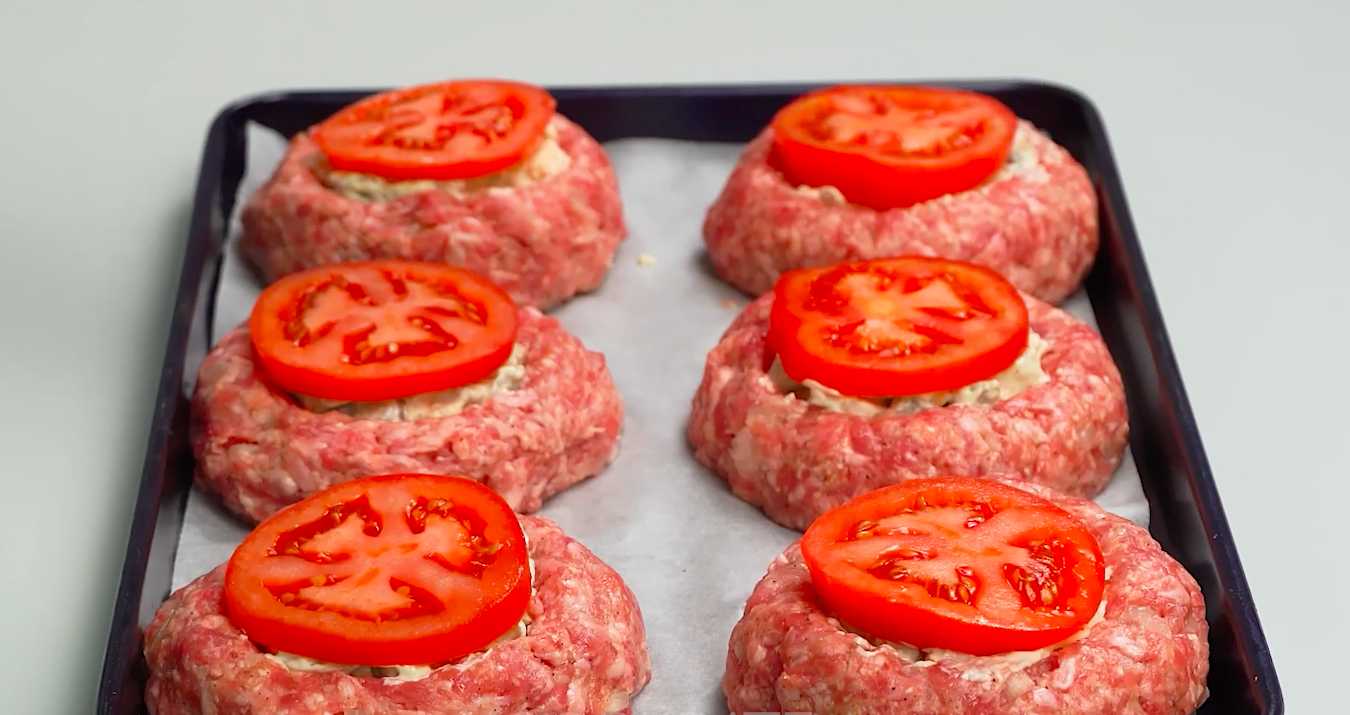 Гнезда из фарша с грибами и помидорами-Шаг 10