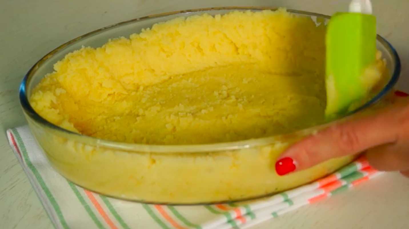 Запеканка из картофельного пюре с грибами-Шаг 6