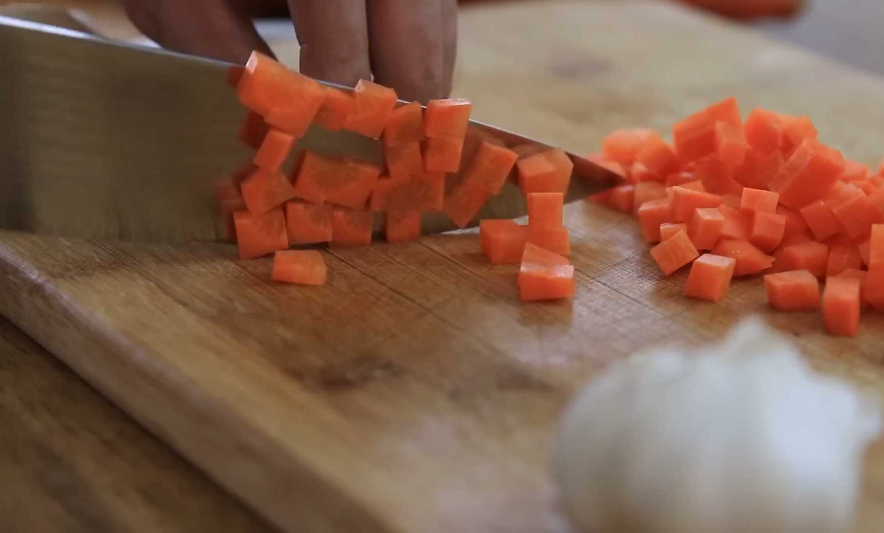 Слоеные пирожки карри с овощами-Шаг 1