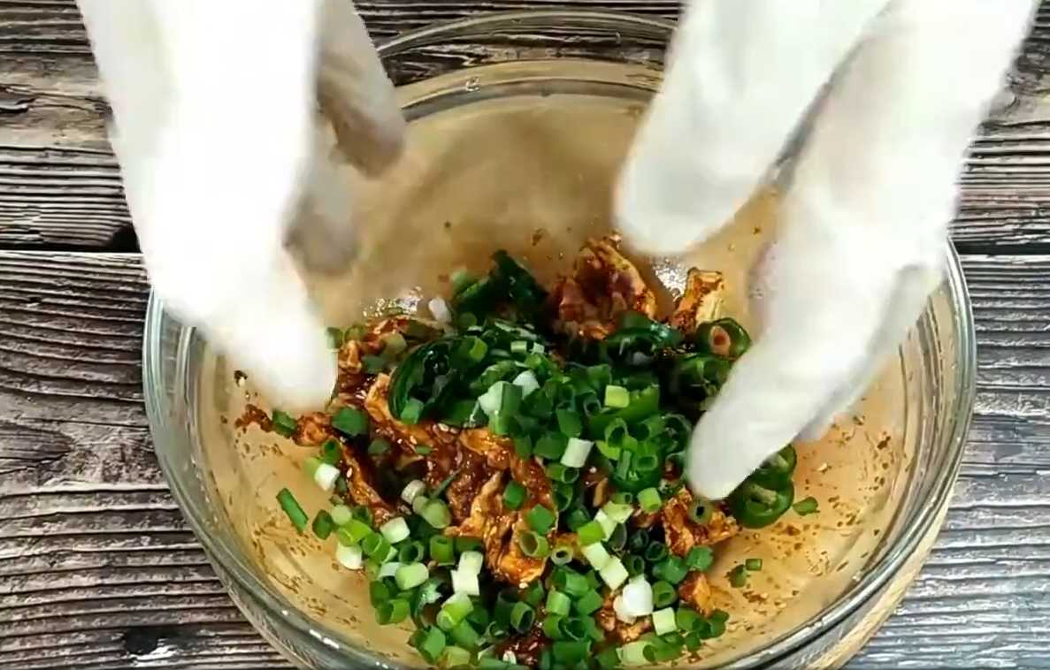 Острый корейский салат из сушеной редьки-Шаг 12