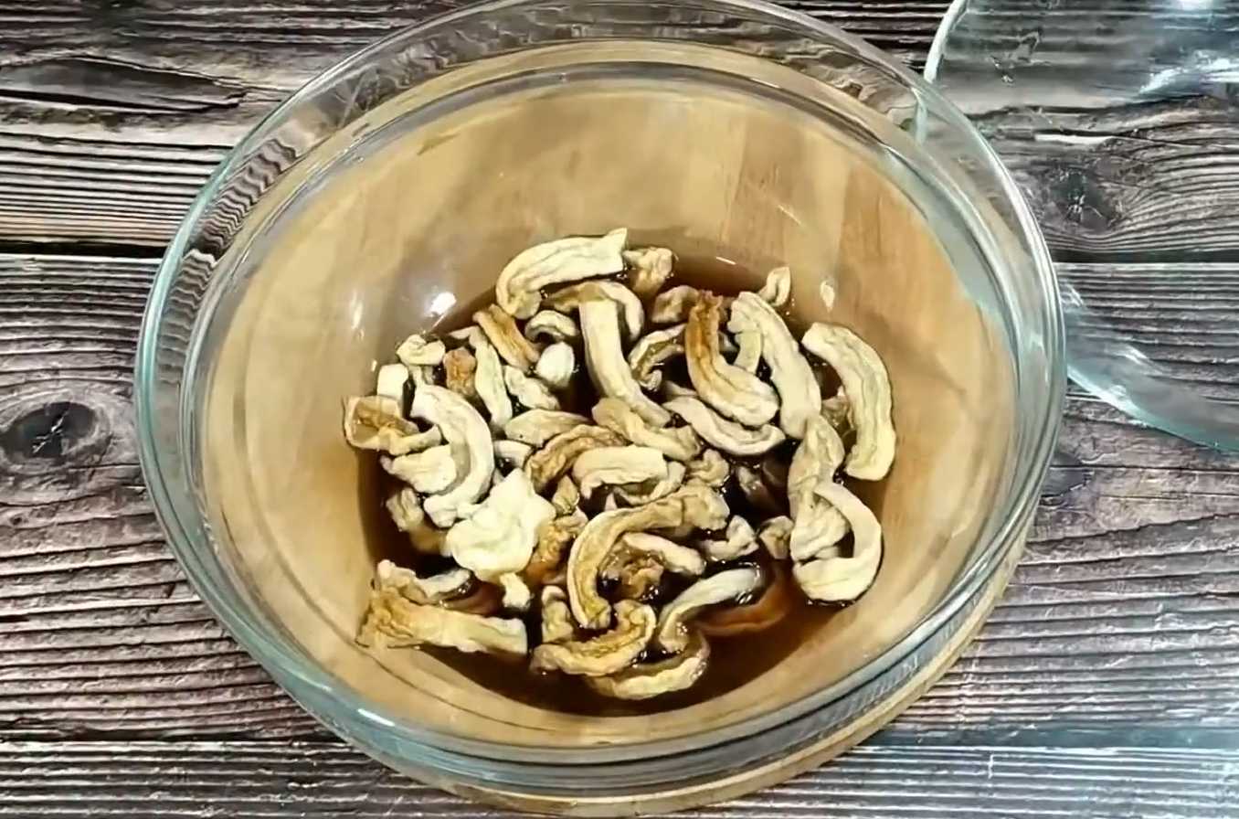 Острый корейский салат из сушеной редьки-Шаг 3