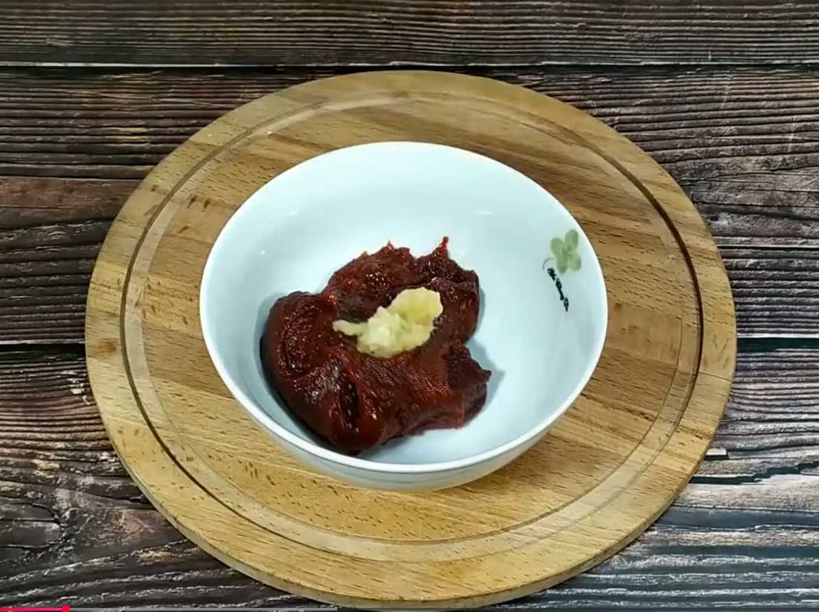 Острая закуска из стрелок чеснока-Шаг 1