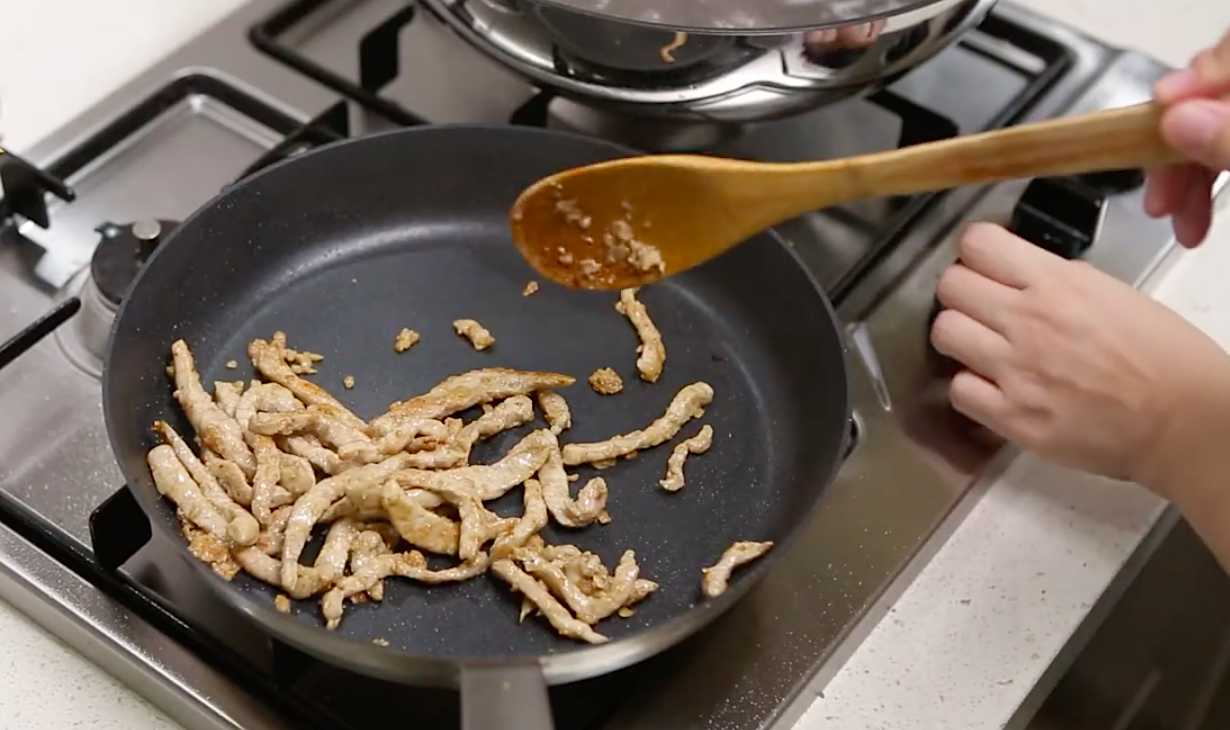 Жареная стеклянная лапша Джапче-Шаг 11