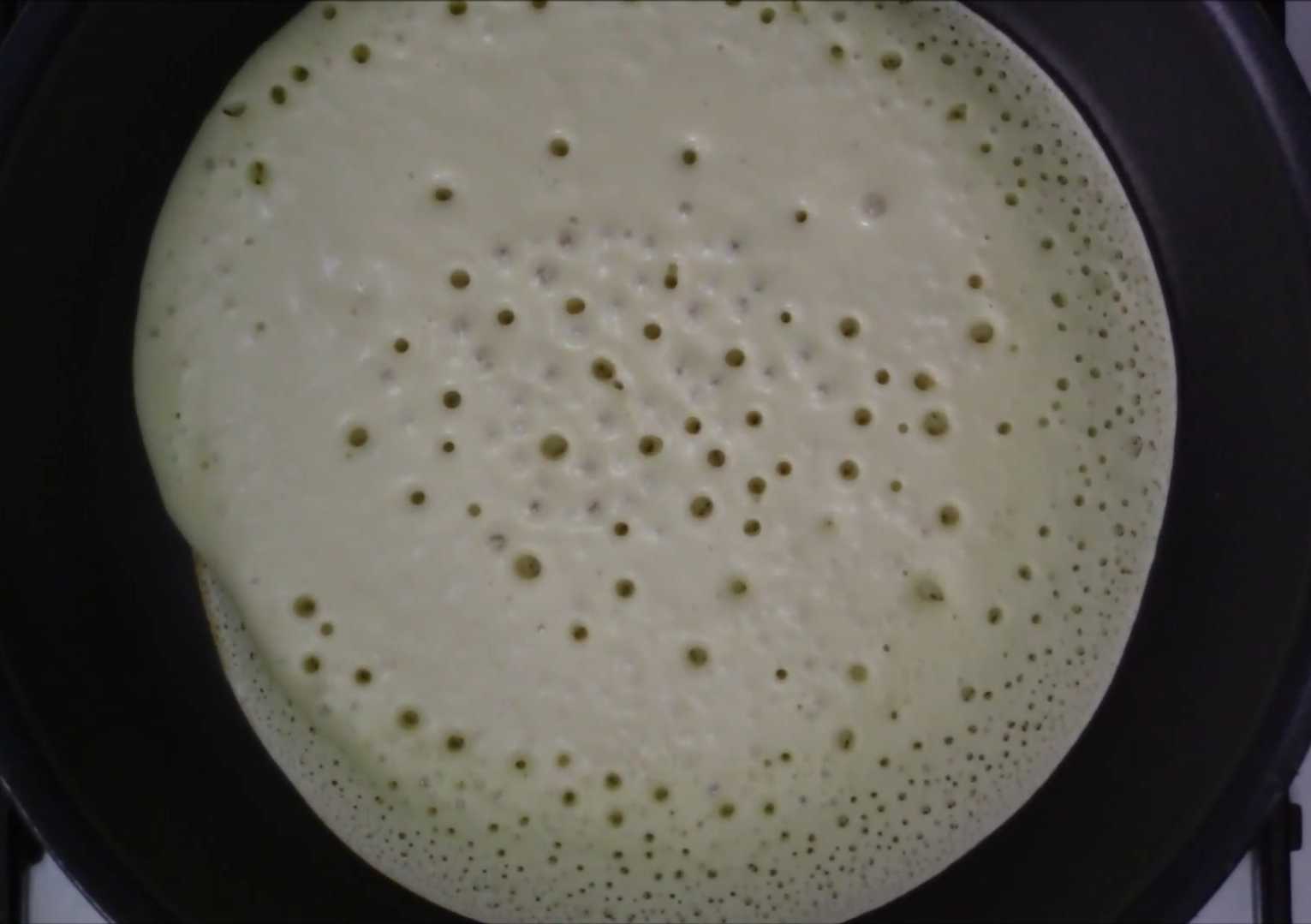 Толстые блины на молоке-Шаг 8