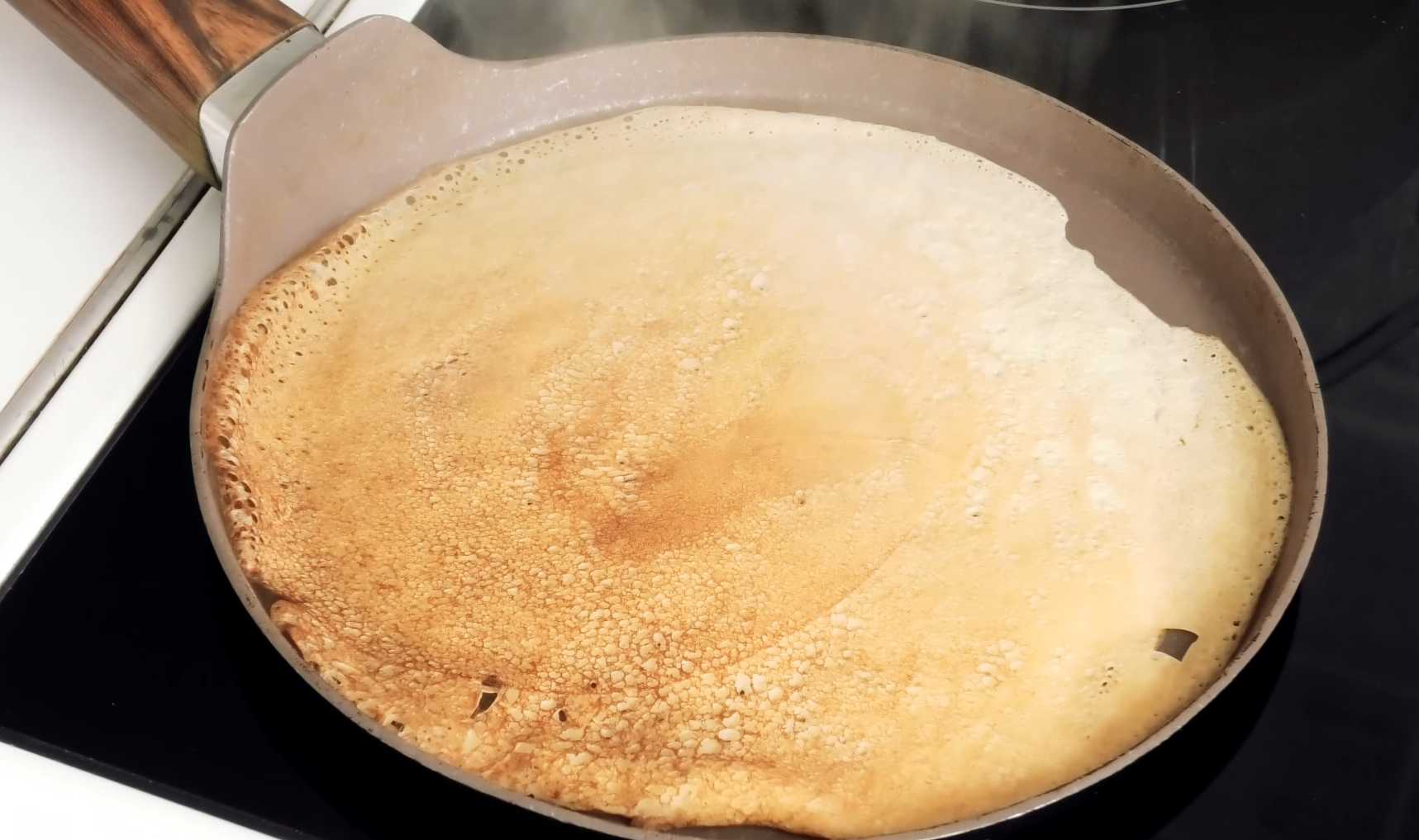 Блины на ряженке с кипятком-Шаг 10