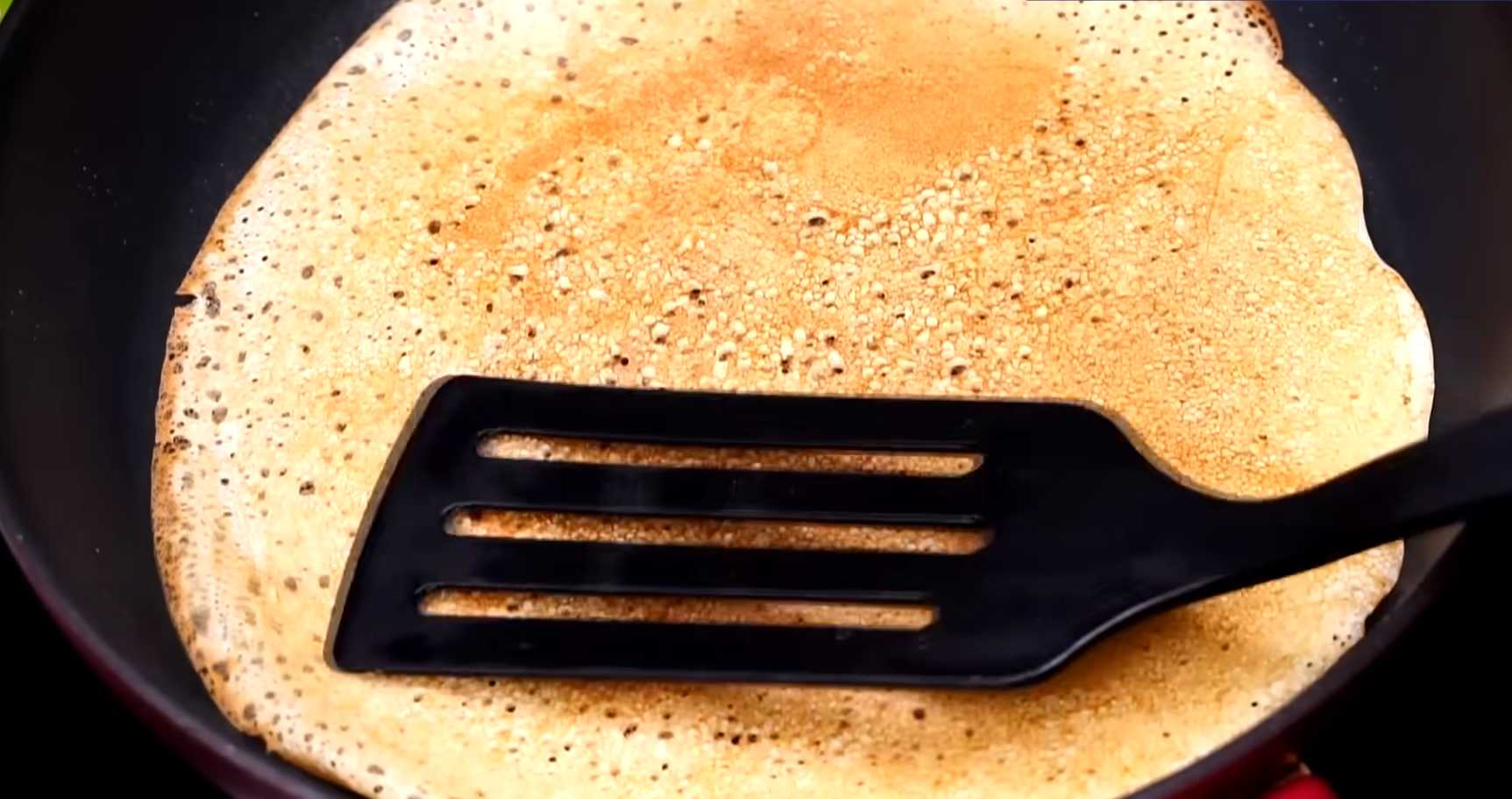 Дрожжевые блины на сковороде-Шаг 10