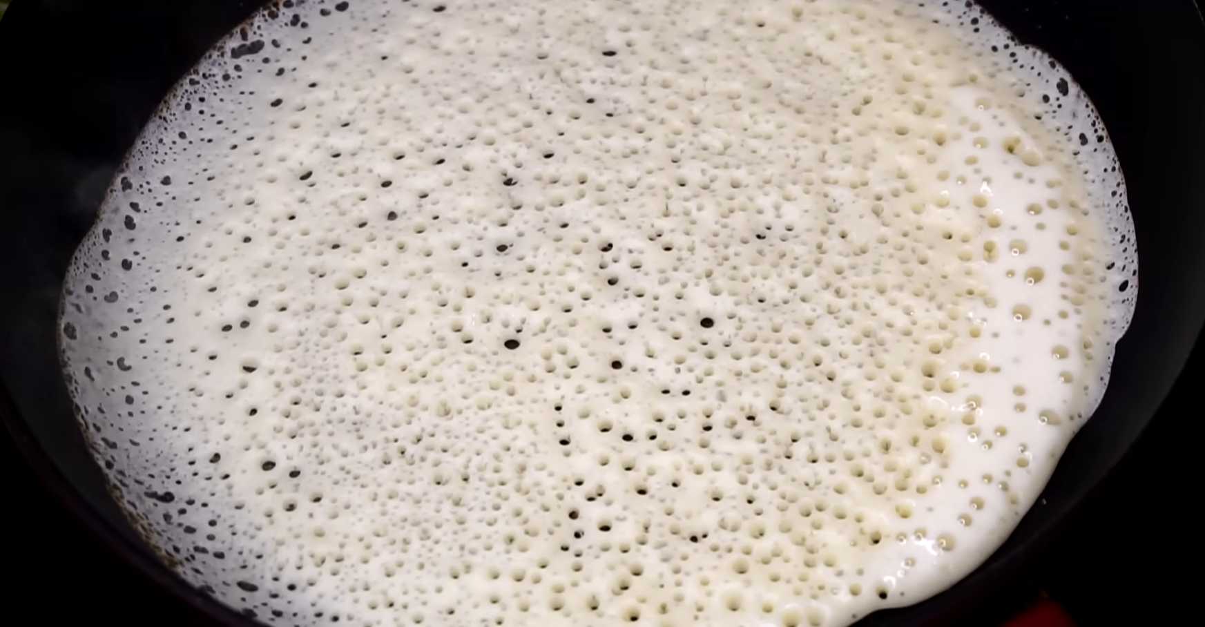 Дрожжевые блины на сковороде-Шаг 9