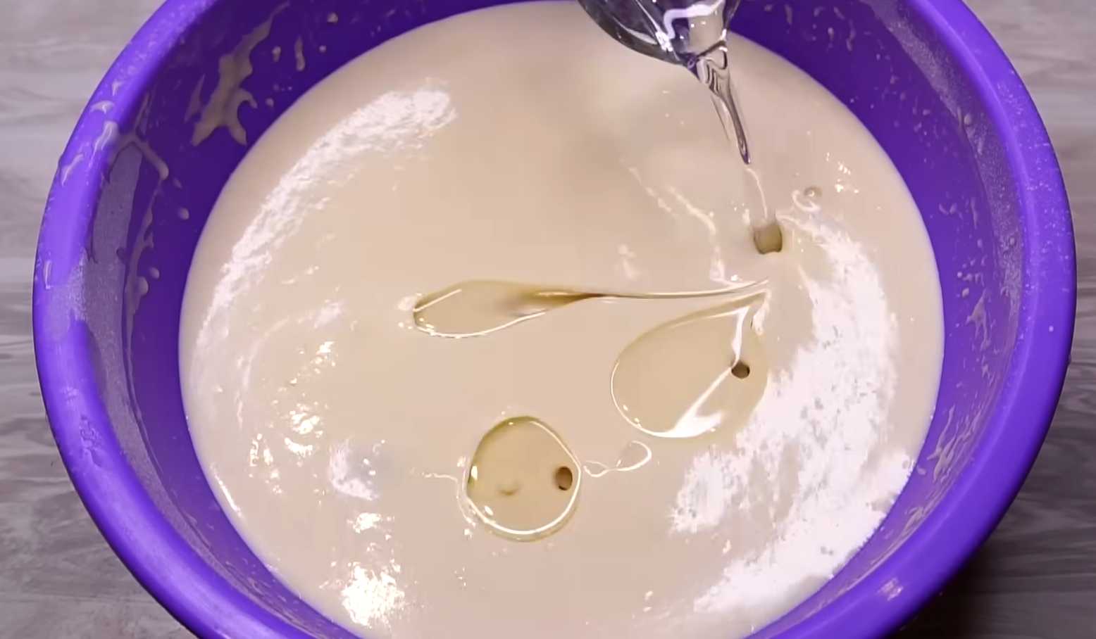 Дрожжевые блины на сковороде-Шаг 4