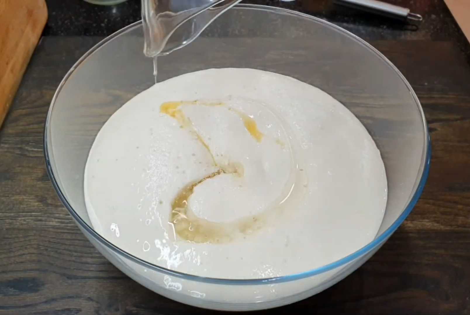 Дрожжевые блины на кефире-Шаг 6