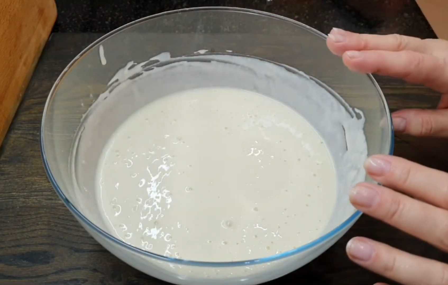 Дрожжевые блины на кефире-Шаг 7