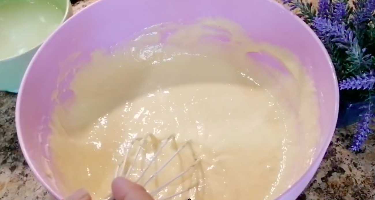 Блины на сыворотке с дырочками-Шаг 8