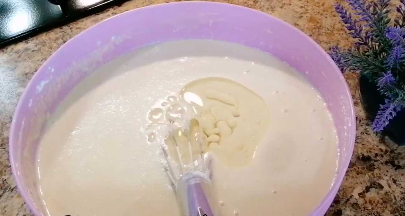 Блины на сыворотке с дырочками-Шаг 7