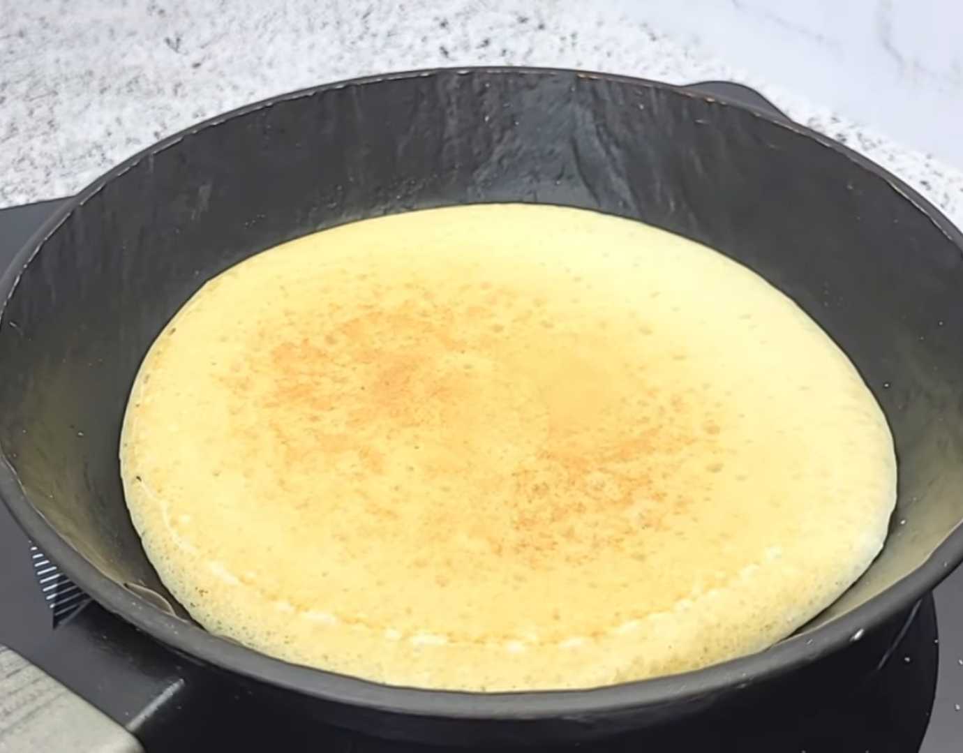 Толстые дрожжевые блины-Шаг 11