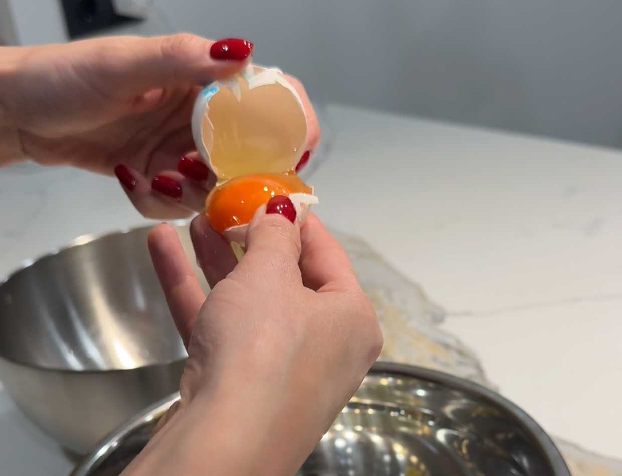 Бисквитный кекс на водяной бане-Шаг 1