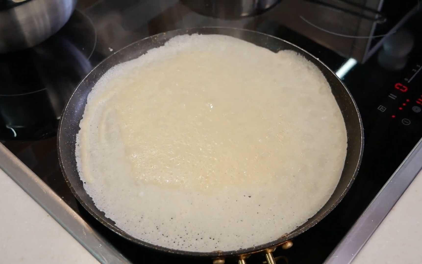 Блины без сахара на молоке-Шаг 10