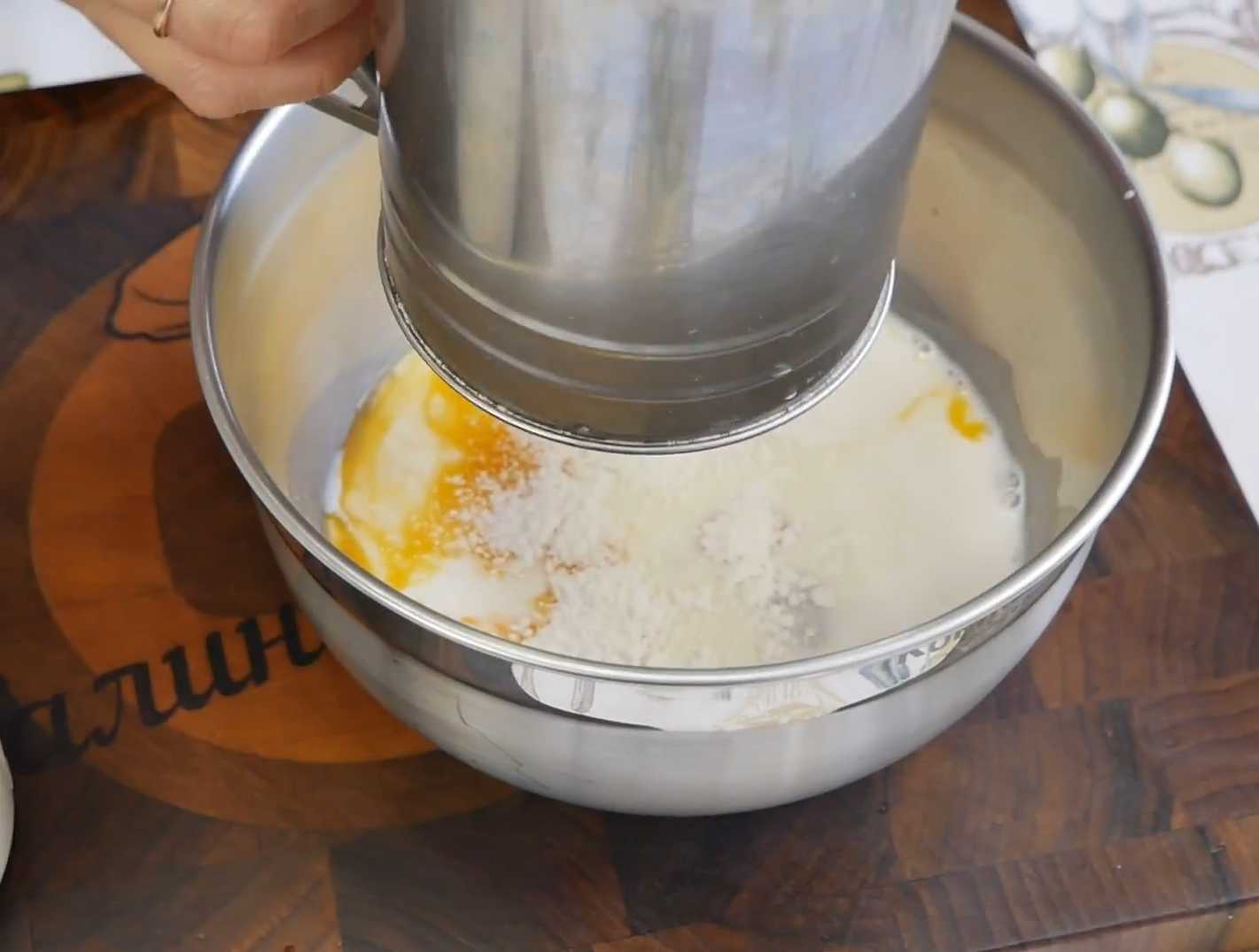 Блины без сахара на молоке-Шаг 3