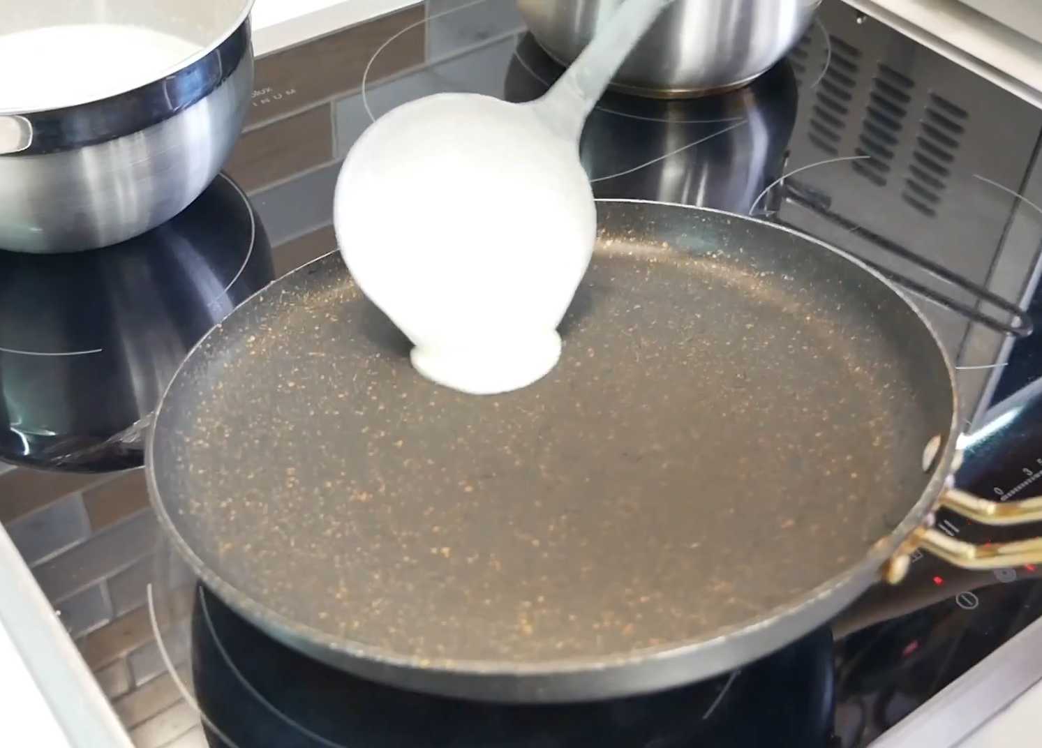 Блины без сахара на молоке-Шаг 9