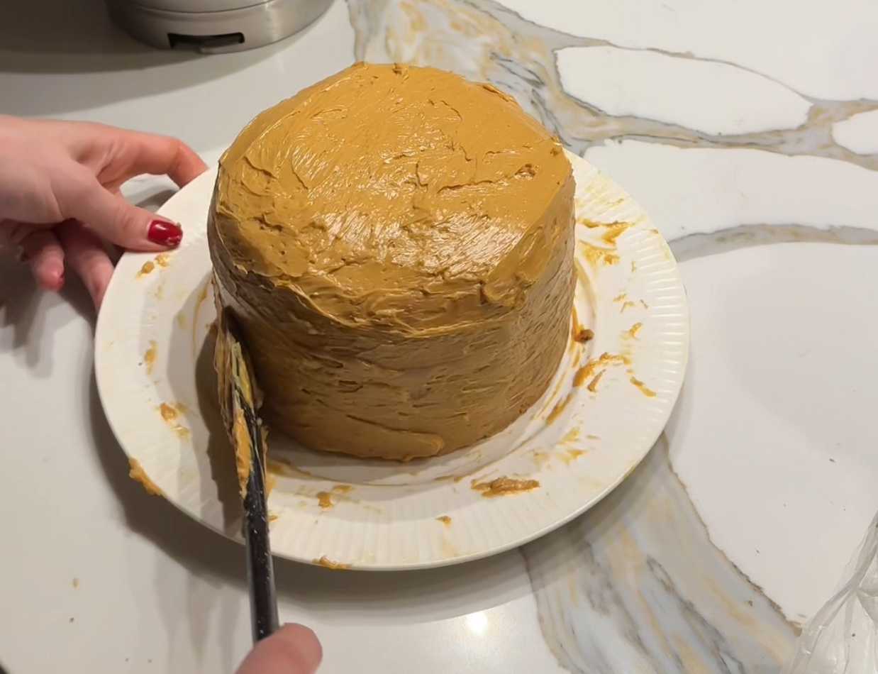 Торт с кремом из вареной сгущёнки-Шаг 7