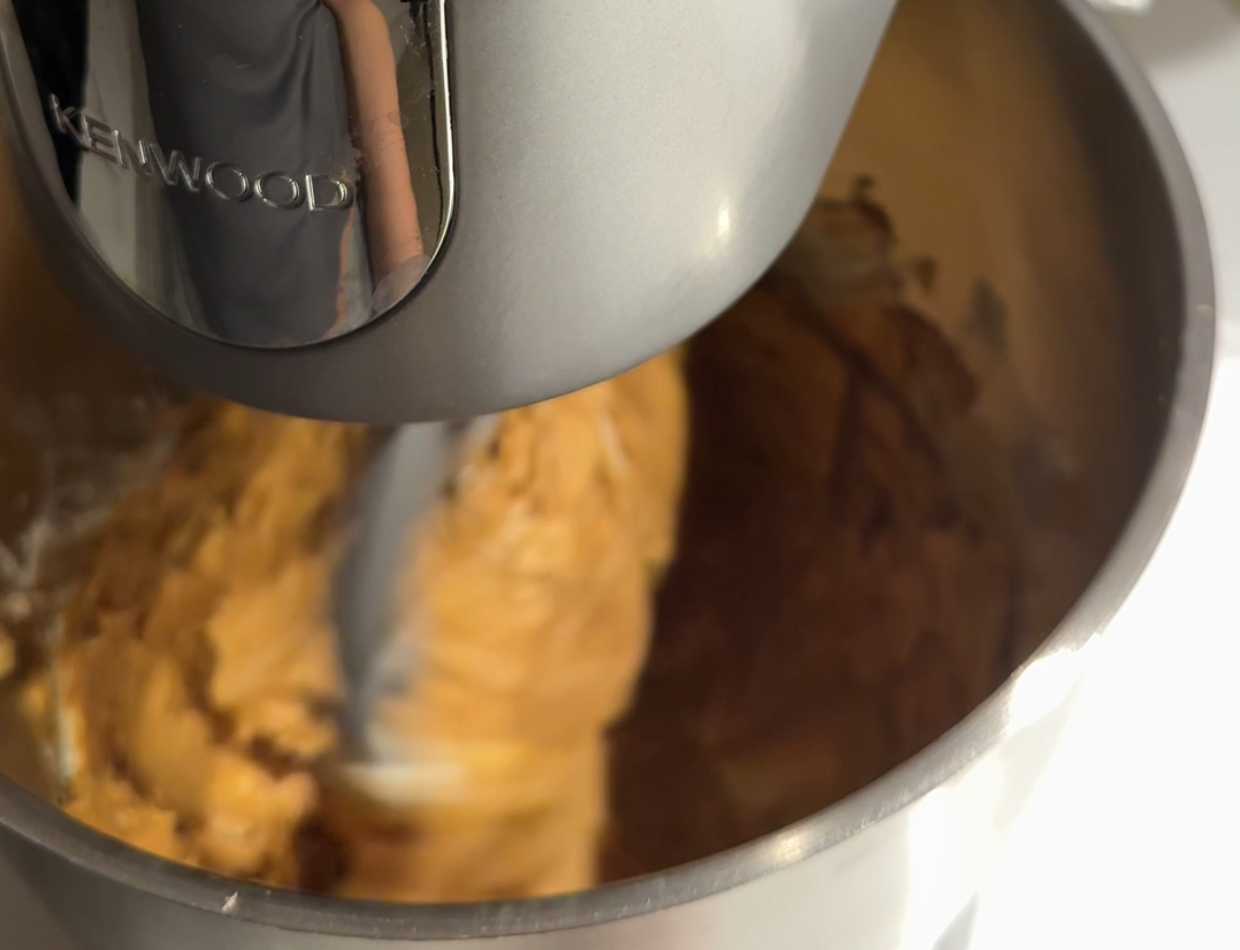 Торт с кремом из вареной сгущёнки-Шаг 3