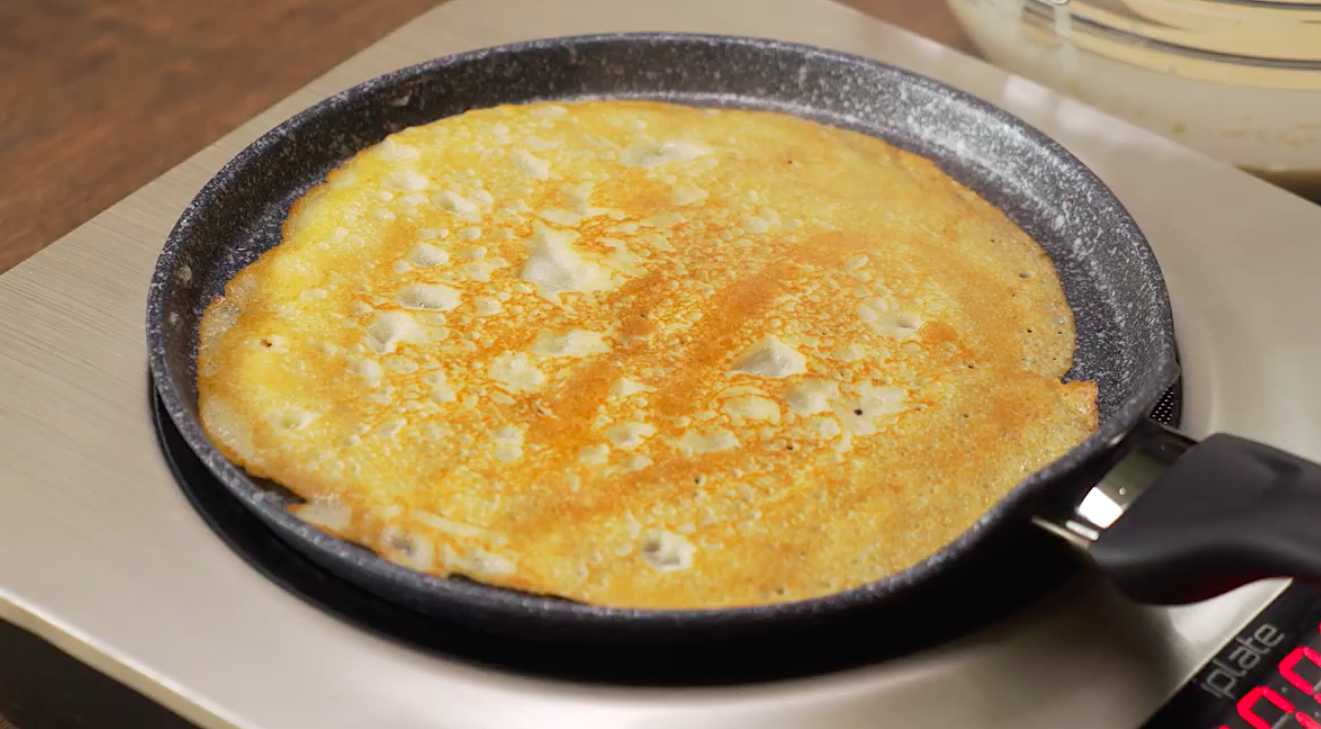 Блины на ряженке-Шаг 12