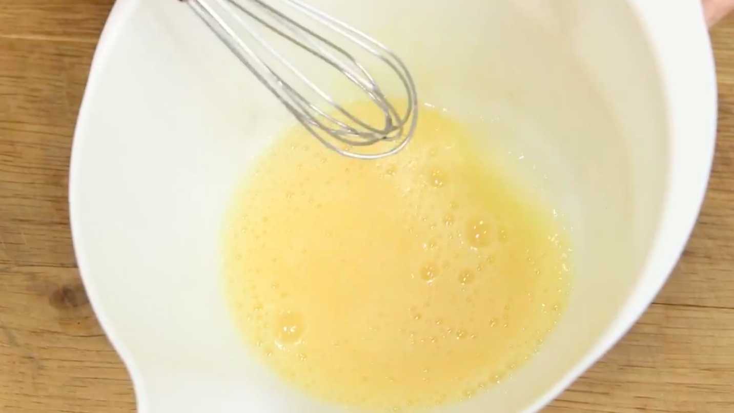 Русские блины на молоке-Шаг 2